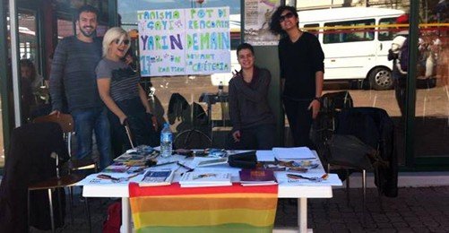 GSÜ'de Homofobi: Sadece Destek Veriyorum, İbne Değilim