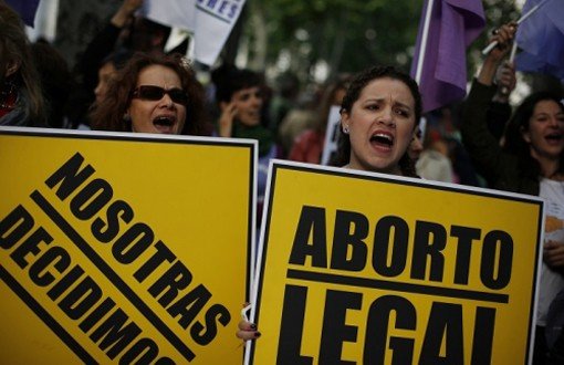 Kürtaj Hakkı için İspanyalı Kadınlarla Dayanışma Zamanı
