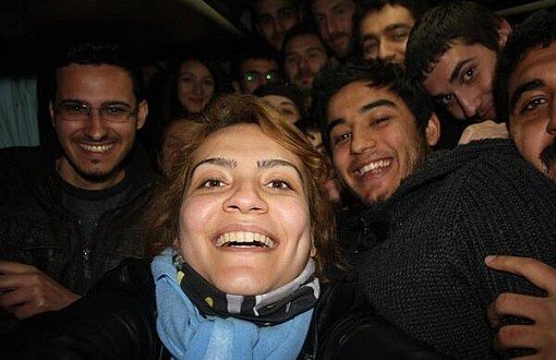 Selfie'nin Türkçesi Ne Olsun?