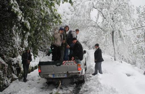 Kürt İlleri ve Karadeniz’de Kar