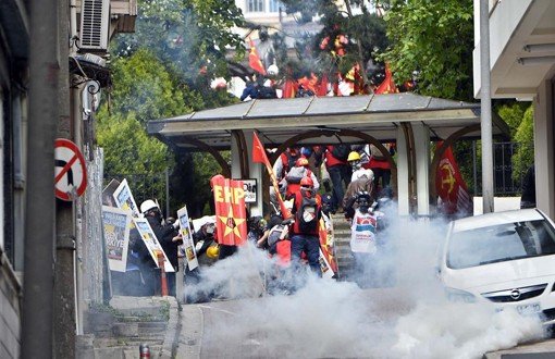 Polis Beşiktaş'ta Plastik Mermi, Gaz ve Suyla Saldırdı