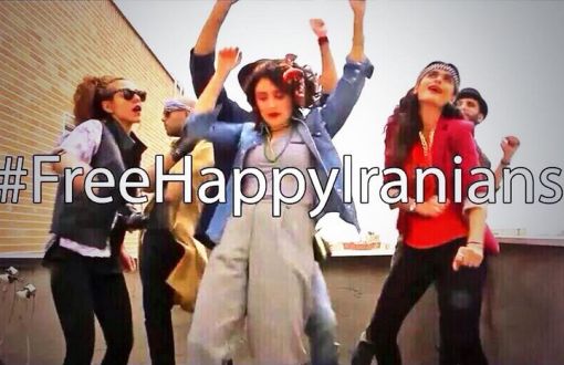 Mutlu İranlı Gençler Serbest