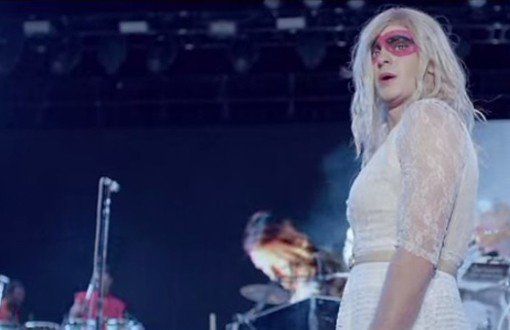 Arcade Fire’den “Translar Vardır” Klibi