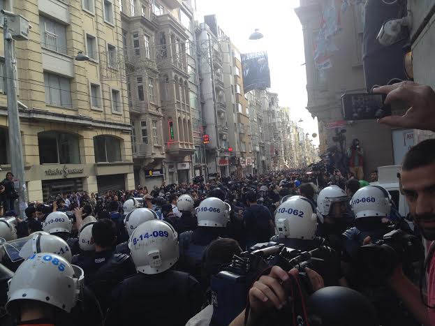 Gezi Yıldönümünde Taksim'de Yoğun Polis Saldırısı