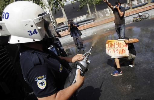 TİHV, İHD: Polis Bir Yılda 5 bin 848 Kişiye Şiddet Uyguladı