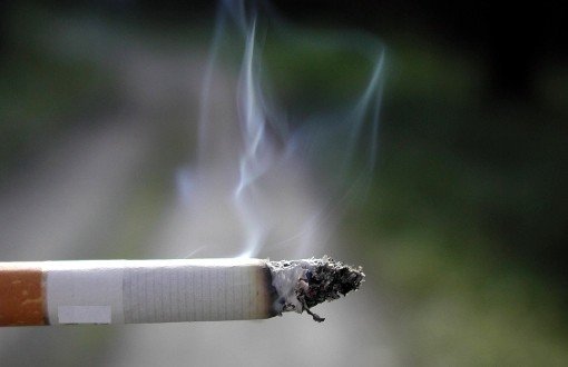 Sigara Yasağı Açık Havaya da Yayılıyor