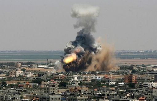 Gazze'de Bir Okul Daha Vuruldu