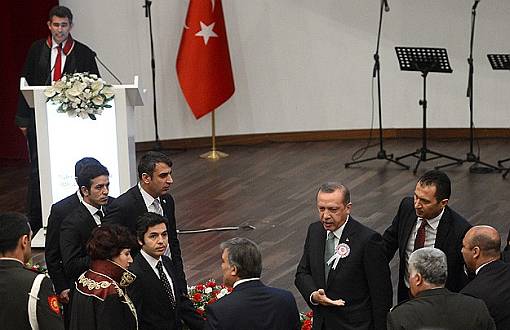 Erdoğan: Barolar Birliği Başkanı Konuşacaksa Törene Gitmem