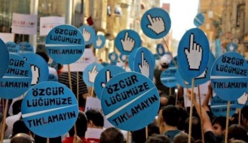 HRW: Internet Özgürlüğü Alanında Ciddi Hak Kayıpları Var