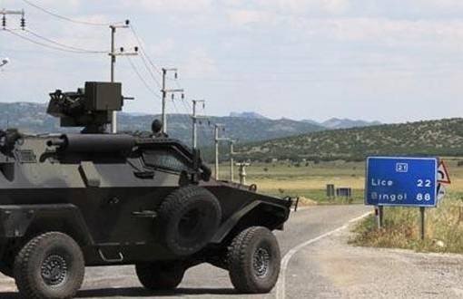 Education in Kurdish Not Allowed, Army Blocks Roads 