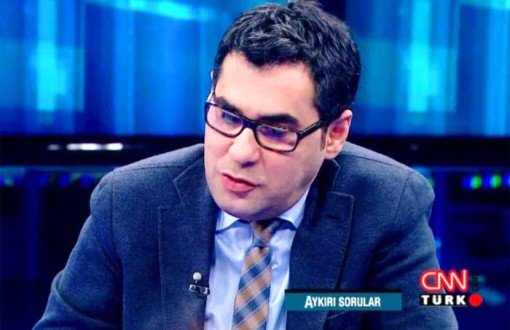 Enver Aysever'in CNN Türk'teki Programı Kaldırıldı 