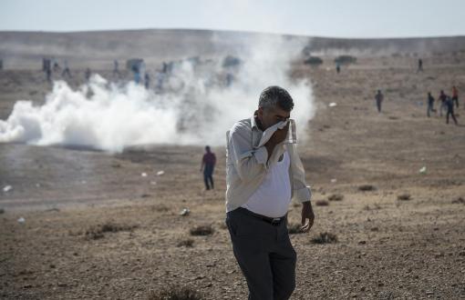 Detained Kobane People Attacked With Tear Gas 