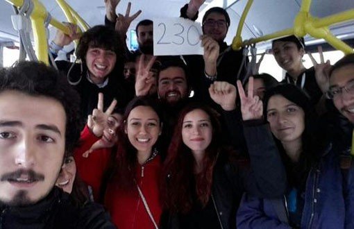 Otobüs Kart Basmama Eylemi Yapan Öğrencileri Karakola Götürdü