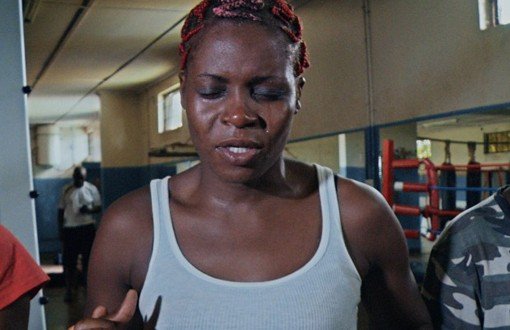 Zambiya'da Bir Kadın Boksör: Esther Phiri