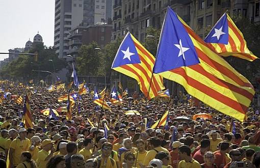 Katalonya Bağımsızlık İstedi