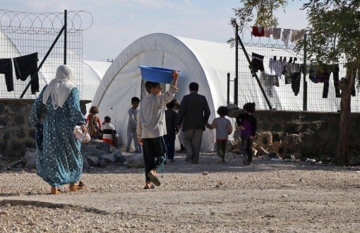 “Refugee Camps in Suruç Battle With Epidemics” 