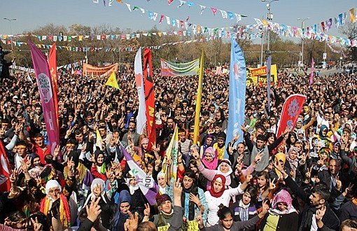 "Dini Bayram Sakıncasız, Newroz mu Sakıncalı?"