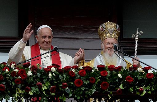 Papa Aya Yorgi Patriklik Kilisesi'nde Pazar Ayinine Katıldı