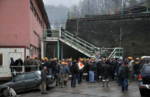 Zonguldak'ta Madenciler Yeraltında Eylemde
