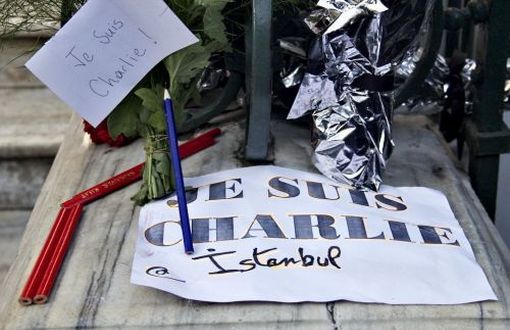 Galatasaray Üniversitesi Akademisyenlerinden Charlie Hebdo Saldırısına Kınama