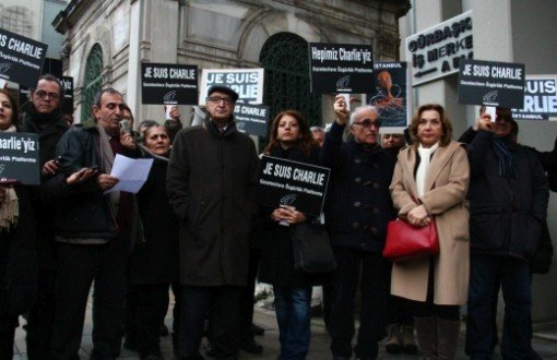Gazetecilere Özgürlük Platformu'ndan Charlie Hebdo Protestosu