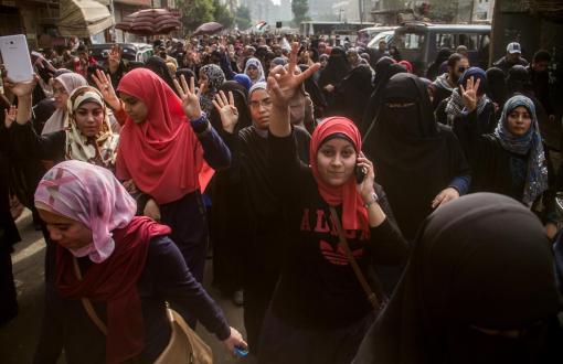 Tahrir’in Yıldönümünde 18 Kişi Öldürüldü