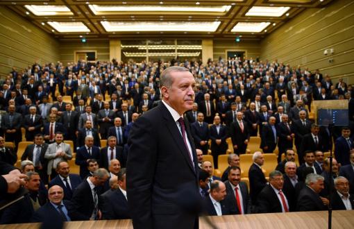  “AKP ve Erdoğan Kazanımların Altını Oydu”
