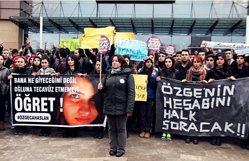 Gaziantep Üniversitesi Özgecan İçin Yürüdü