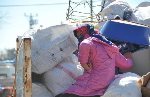 "Kobanê'ye 30 Bin Kişi Döndü, İhtiyaçlar Artıyor"
