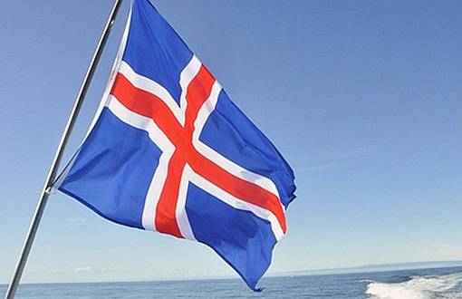 İzlanda AB’ye Üyelikten Vazgeçti