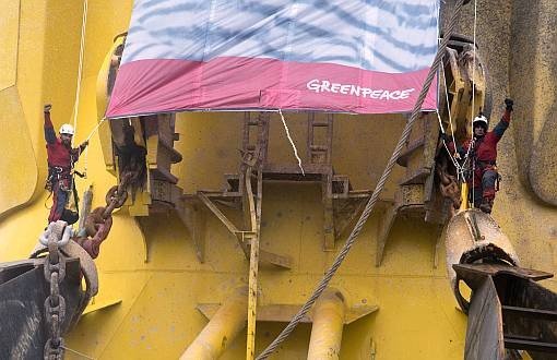 Greenpeace’den Shell’e: Kuzey Kutbunda Petrol Aramaktan Vazgeç