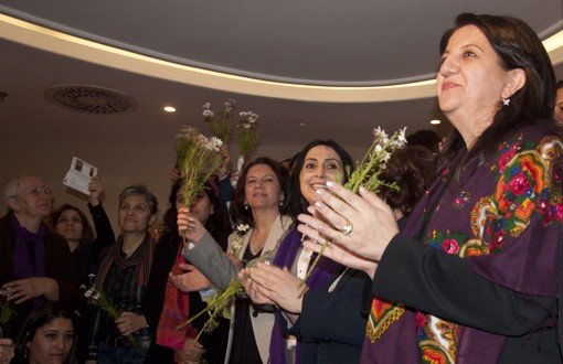 HDP Kadın Seçim Bildirgesi: Dünyanın Tüm Kirli Çamaşırlarını Biz Yıkamayacağız