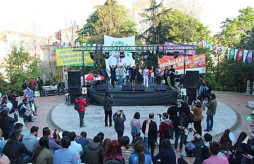 HDP'li Genç Adaylar Gençlik Bildirgesini Tanıttı