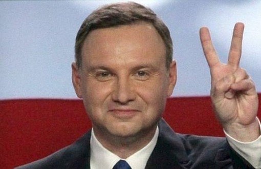 Polonya Cumhurbaşkanını İkinci Turda Seçecek