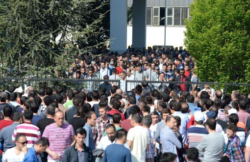 Metal Workers Go On Strike in Turkey