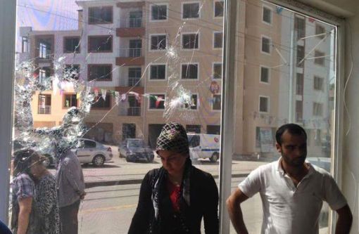 Eskişehir HDP Bürosuna Saldırı