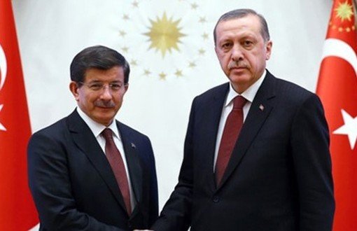 Erdoğan Meets Davutoğlu; Cabinet Resigns