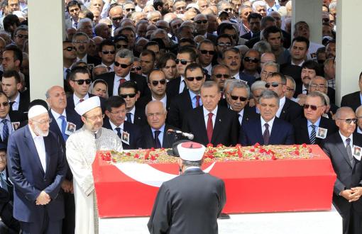 Former President Süleyman Demirel Laid to Rest with State Ceremony 