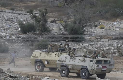 Mısır’da Askeri Noktalara IŞİD Saldırısı