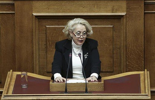 İlk Kadın Başbakanı Yunanistan'ı Seçime Götürüyor