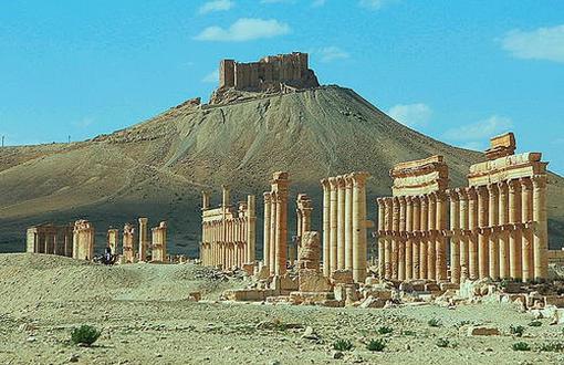 IŞİD Palmira’da Bir Tapınağı Daha Yok Etti