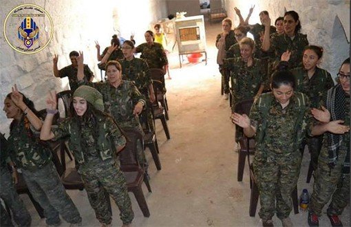 Süryani Kadınlar IŞİD'e Karşı Kadın Savunma Birlikleri Kurdu