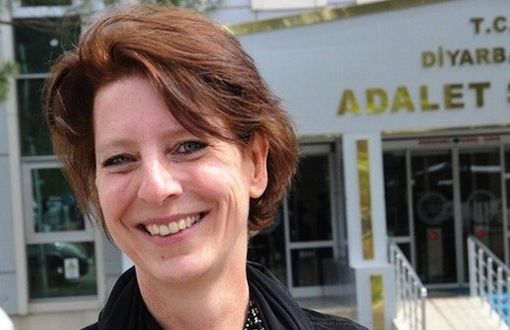 Journalist Frederike Geerdink Detained in Yüksekova