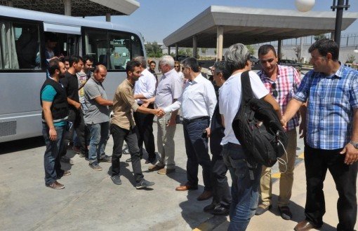 İHD Heyeti Kaçırılan 20 Gümrük Memuruyla Türkiye'ye Döndü