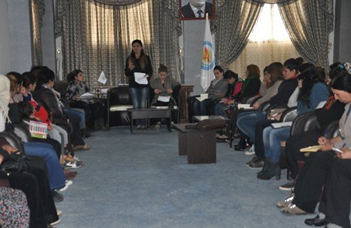 Kobanê'de Kadın Yasaları