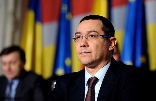 20 Bin Romanyalı Yürüdü, Başbakan İstifa Etti