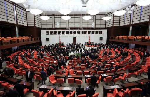 AKP’li Kahraman Meclis Başkanı Seçildi