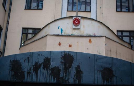 Moskova’daki Türkiye Elçiliğine Saldırı