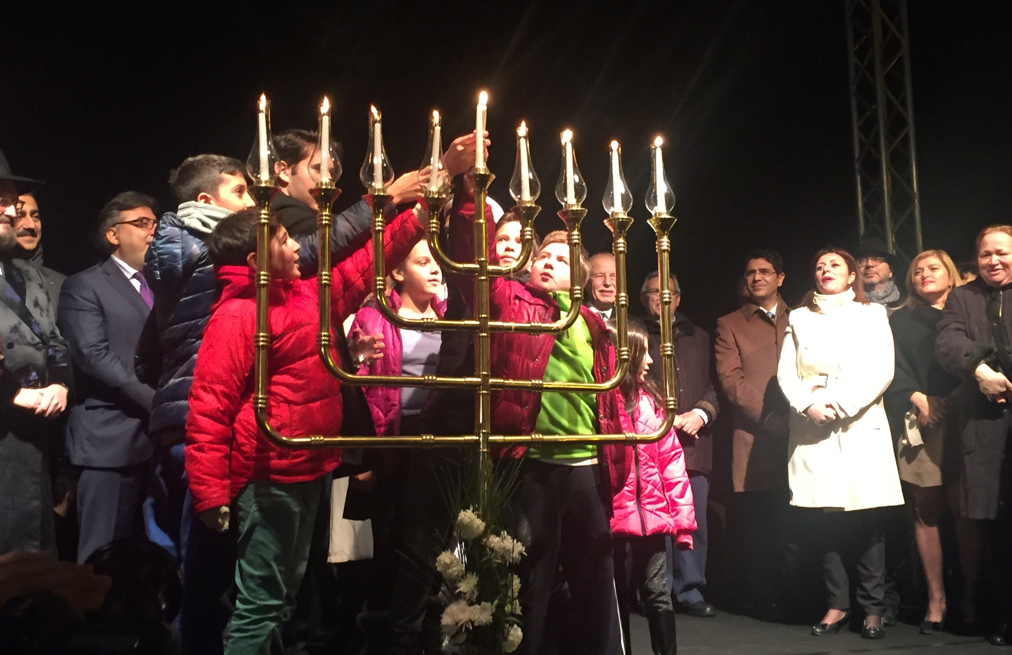 Hanukkah Celebrated at Public Square First Time in Turkey 