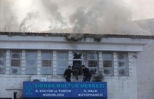 Şırnak'ta Kütüphanede Patlama, 6 Yaralı Var